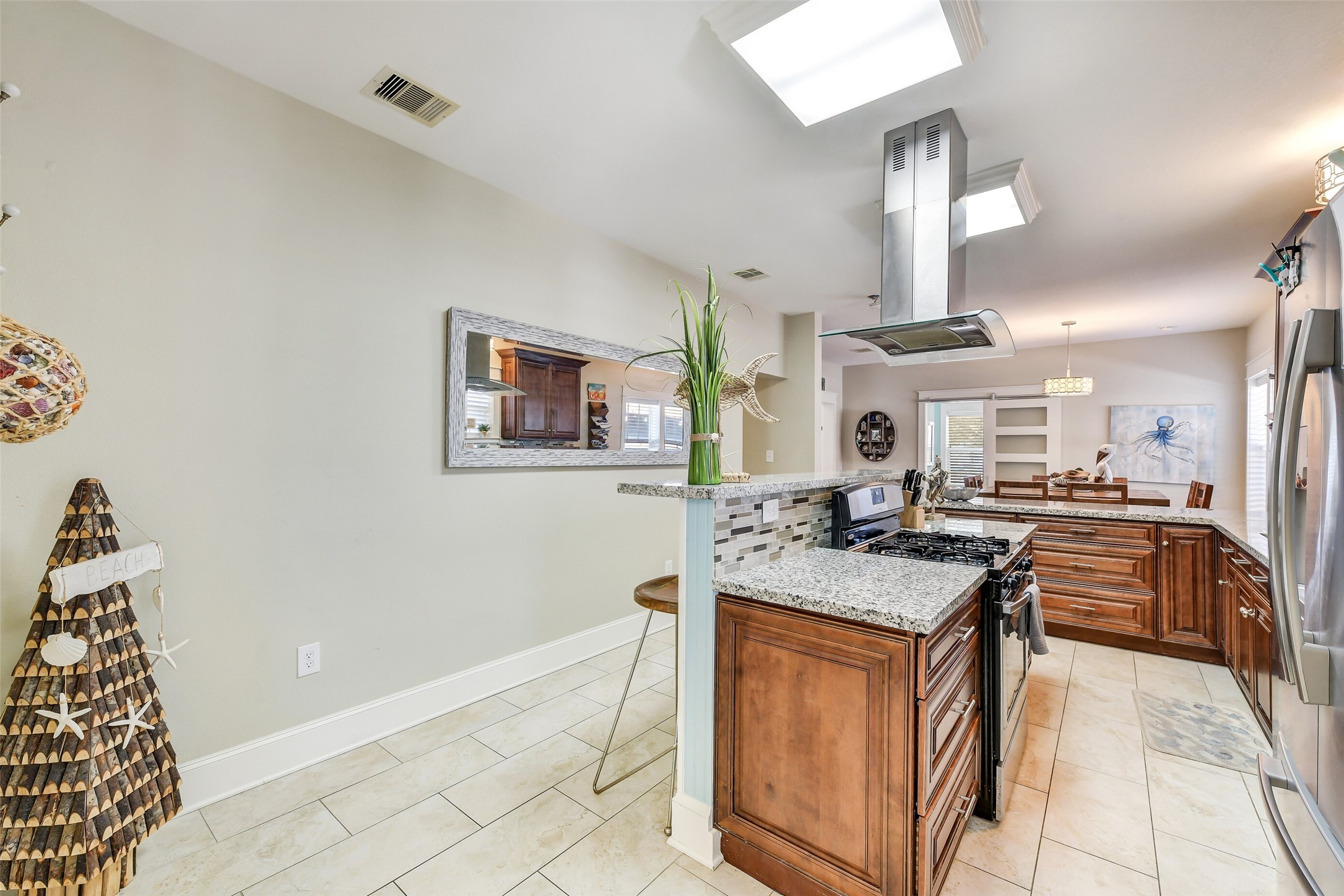 3807 Avenue R Galveston, TX 77550 - Photo 31 of 46