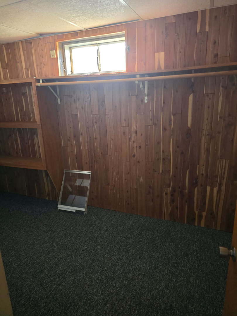 827 South McKinley Avenue Kankakee, IL 60901 - Photo 13 of 13 a view of a storage room