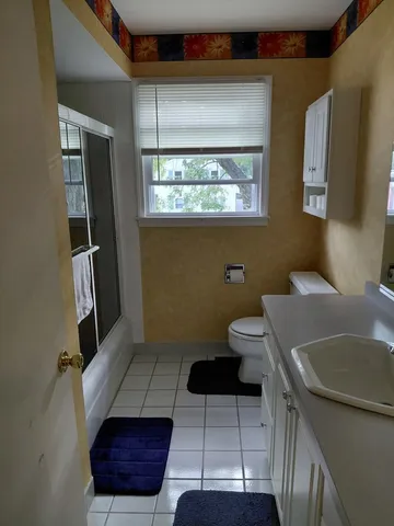 $250,000 | 827 South McKinley Avenue, Kankakee, IL 60901