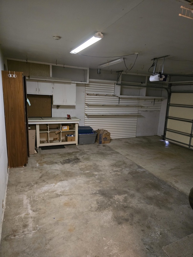 827 South McKinley Avenue Kankakee, IL 60901 - Photo 28 of 30 a view of a room with gym equipment