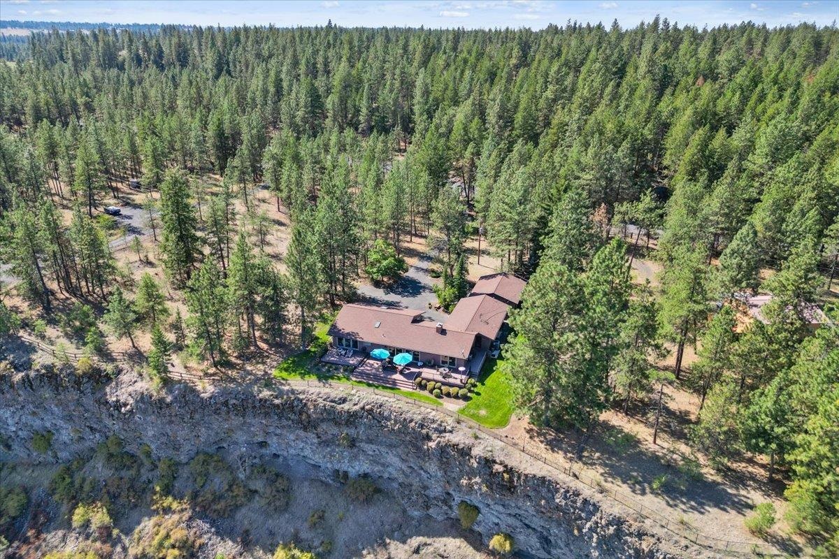 4404 North Indian Bluff Road Spokane, WA 99224 - Photo 47 of 50