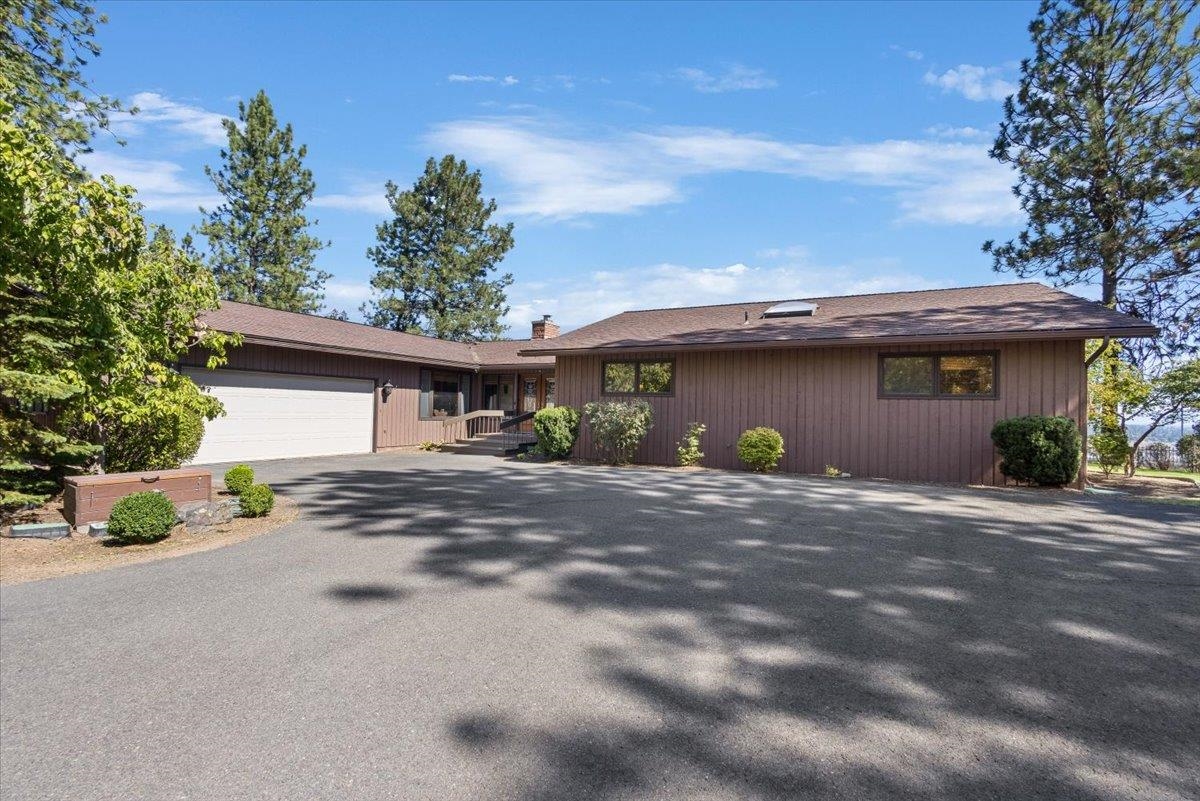 4404 North Indian Bluff Road Spokane, WA 99224 - Photo 6 of 50