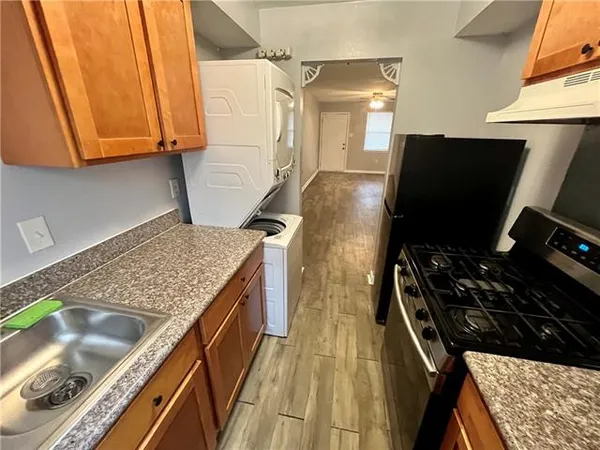 $1,099 | 222 West Morales Street, Unit C, Chalmette, LA 70043