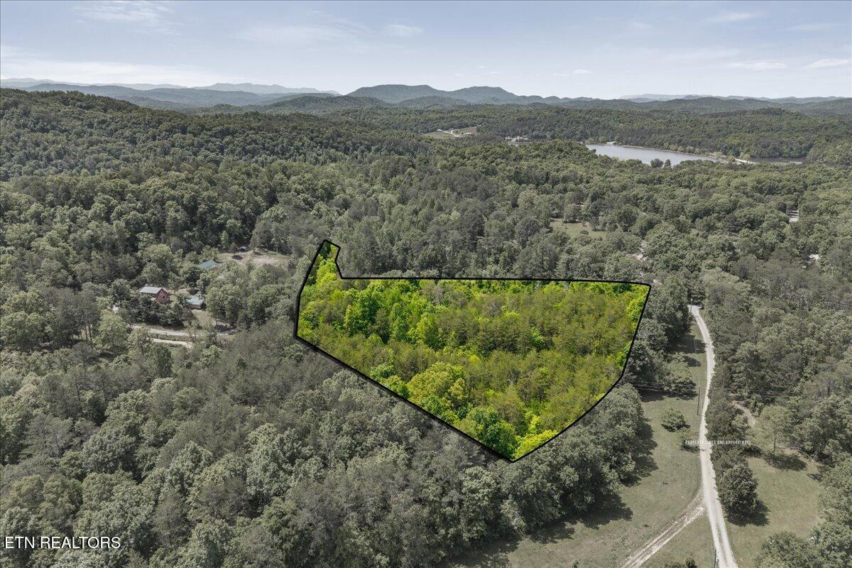 215 Citico Road Vonore, TN 37885 - Photo 2 of 10 07-00 Citico Rd. Lot 2-4