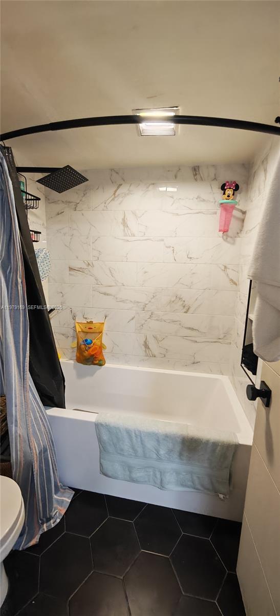 2802 North 46th Avenue, Unit 520B Hollywood, FL 33021 - Photo 14 of 32