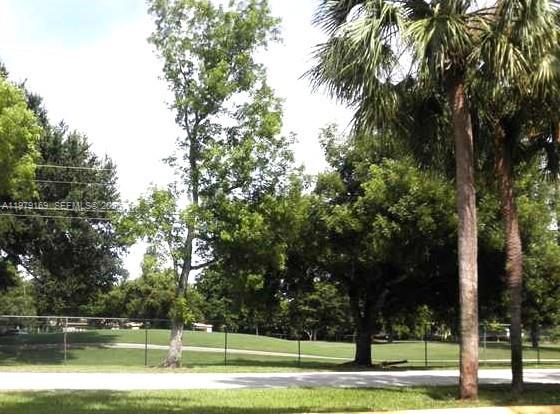 2802 North 46th Avenue, Unit 520B Hollywood, FL 33021 - Photo 30 of 32