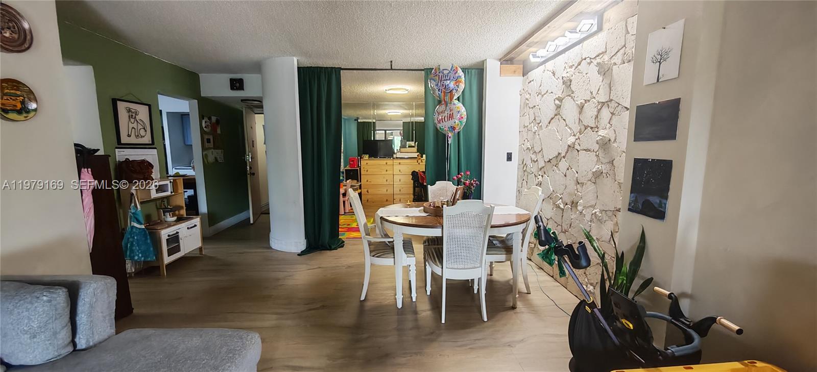 2802 North 46th Avenue, Unit 520B Hollywood, FL 33021 - Photo 5 of 32