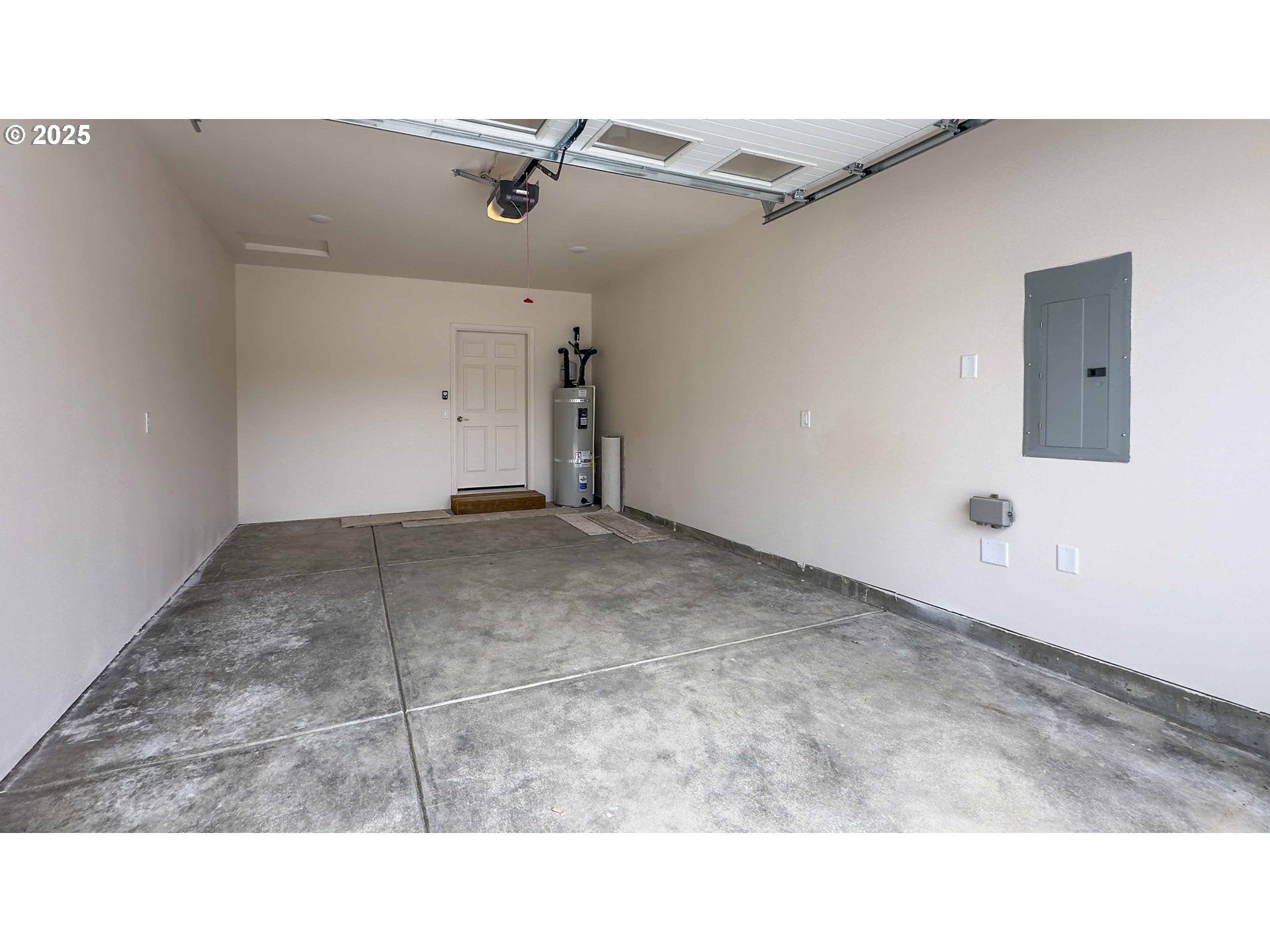 1571 37th Street Florence, OR 97439 - Photo 16 of 48 Gallery Image 16