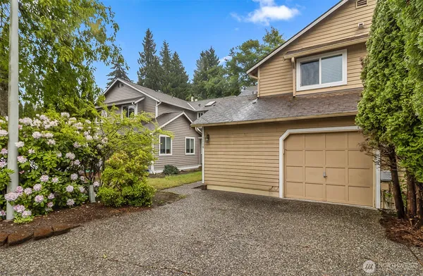 $699,950 | 2114 186th Place Southeast, Bothell, WA 98012
