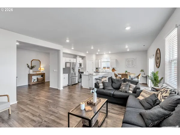 $475,000 | 365 Himalaya St. Northeast, Salem, OR 97301