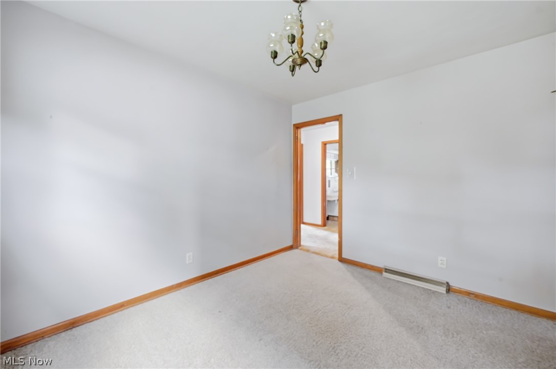 3930 Cannon Road Youngstown, OH 44515 - Photo 11 of 28