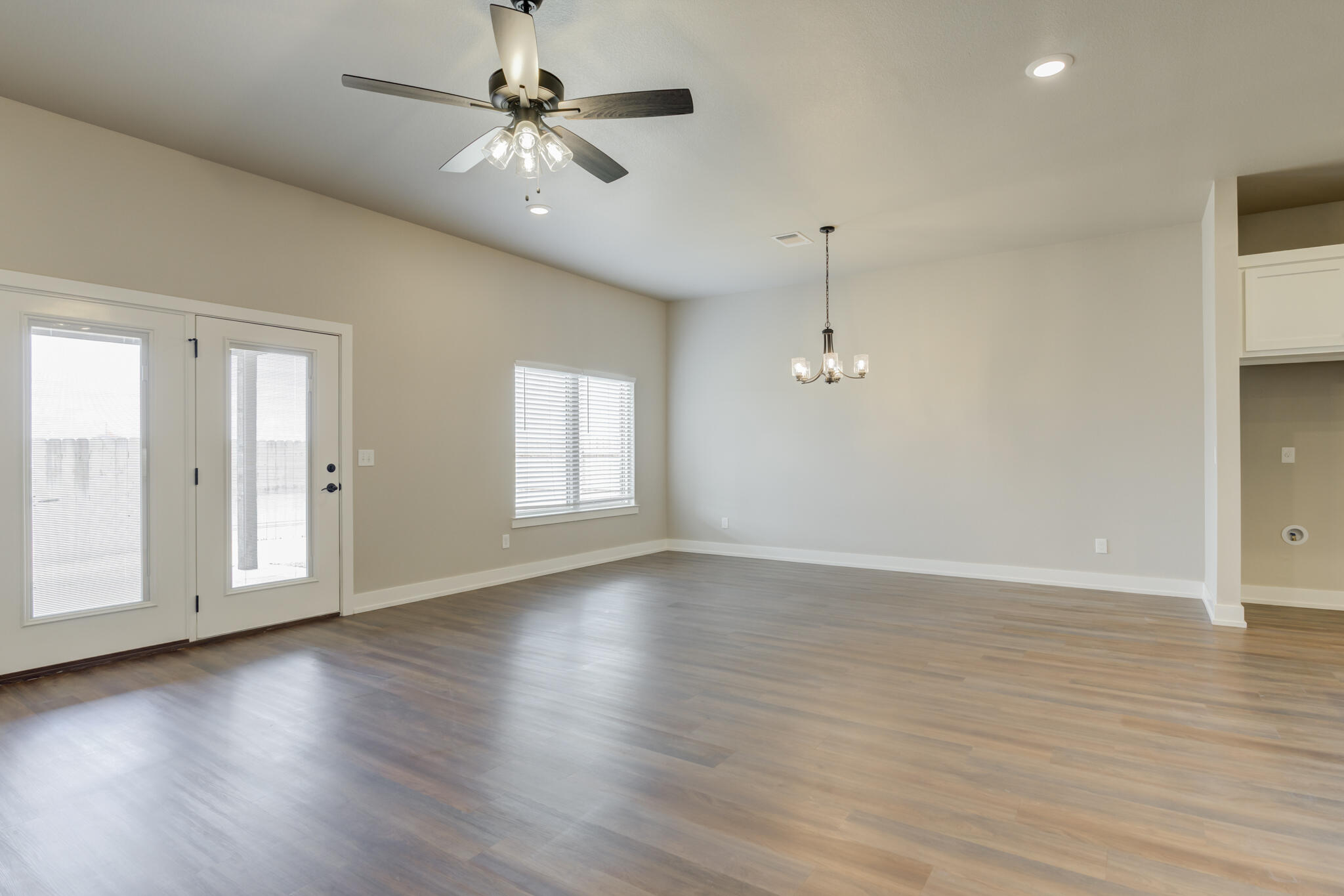 805 North Grover Avenue Lubbock, TX 79416 - Photo 7 of 48 DSC01198_199_200