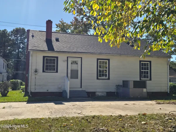 $125,000 | 607 East 9th Street, Scotland Neck, NC 27874