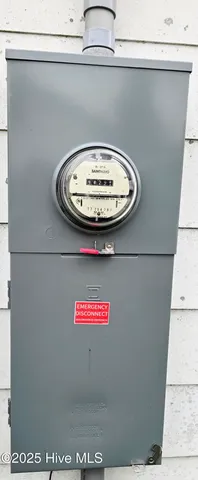 $129,000 | 607 East 9th Street, Scotland Neck, NC 27874