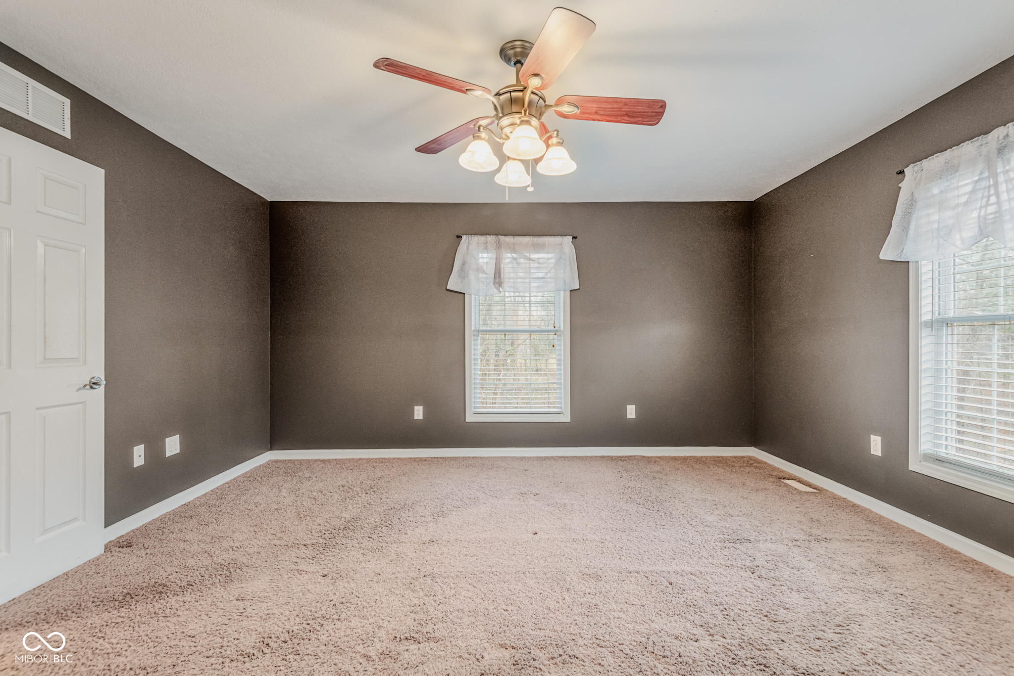 6370 State Road 46 Columbus, IN 47201 - Photo 26 of 72