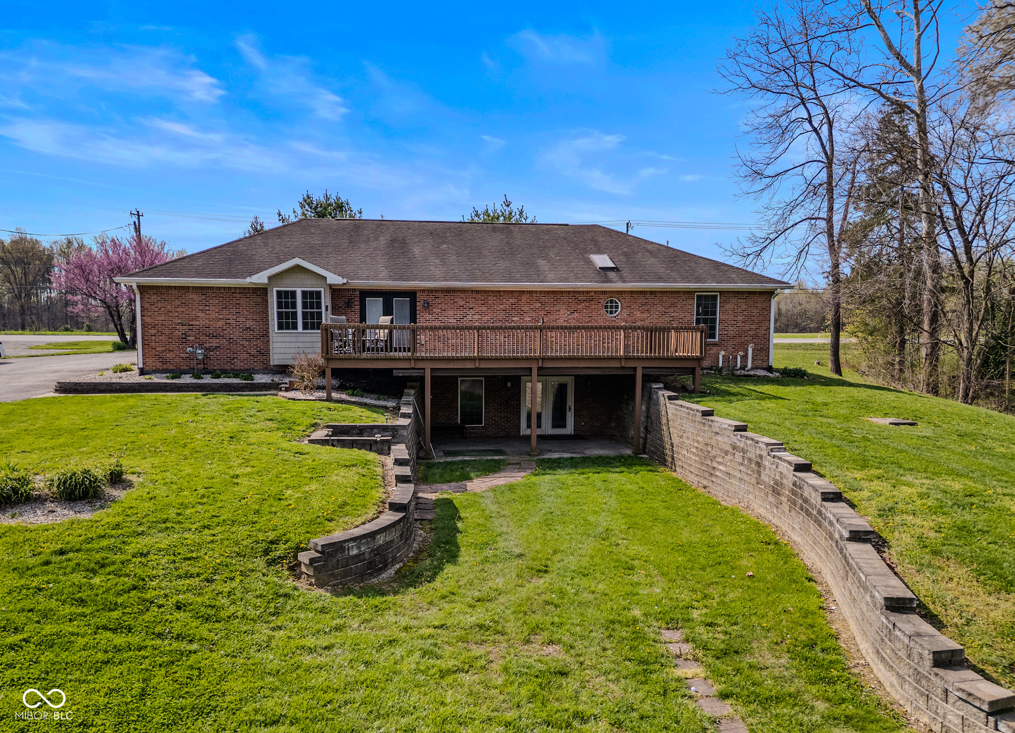 6370 State Road 46 Columbus, IN 47201 - Photo 8 of 72