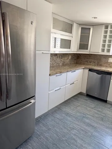 $510,000 | 1500 South Ocean Drive, Unit 5G, Hollywood, FL 33019