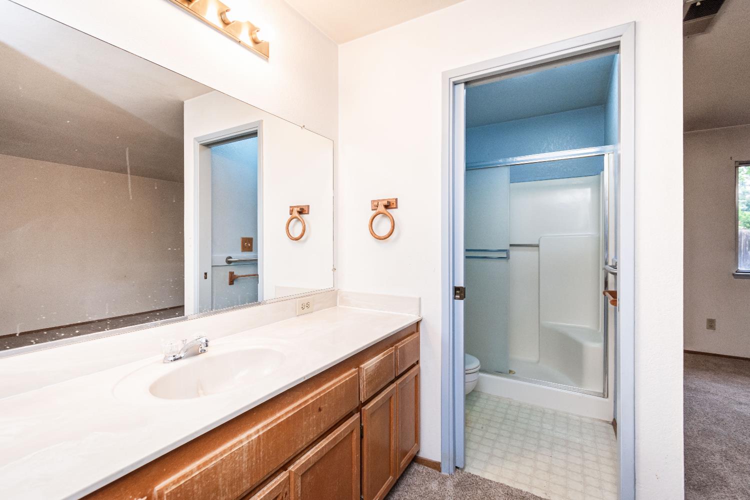 1604 January Drive Modesto, CA 95358 - Photo 28 of 36