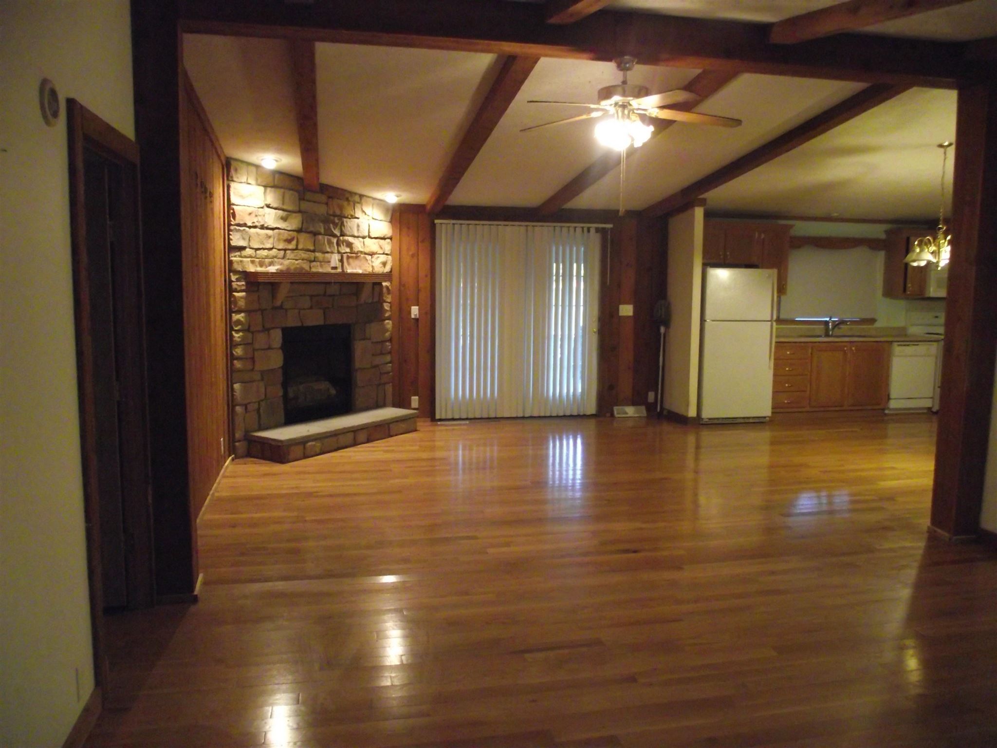 3502 Kendale Acres Road Tamaroa, IL 62888 - Photo 3 of 26 Gallery Image 3