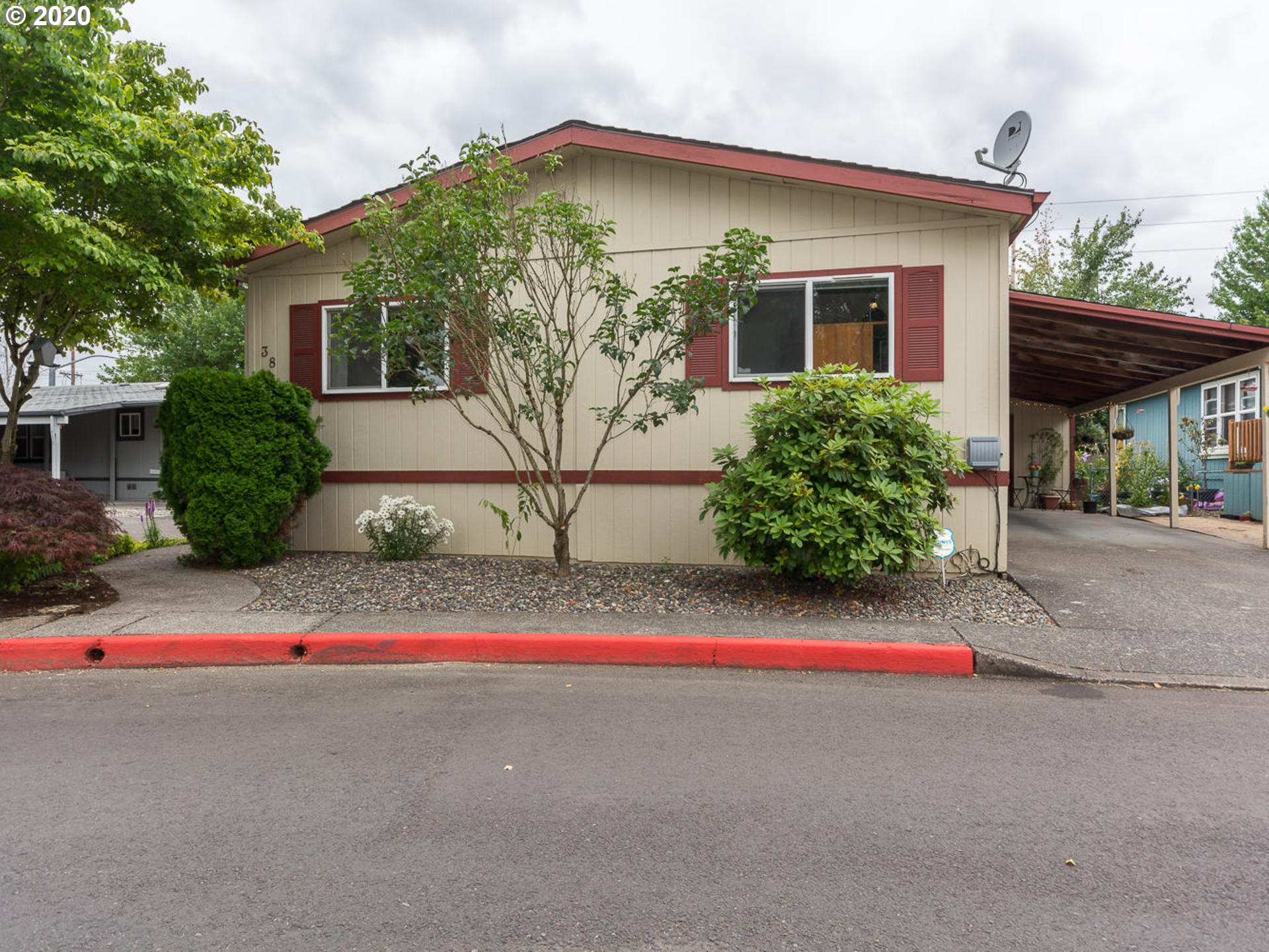 1949 Southeast Palmquist Road, Unit 38 Gresham, OR 97080 - Photo 3 of 30