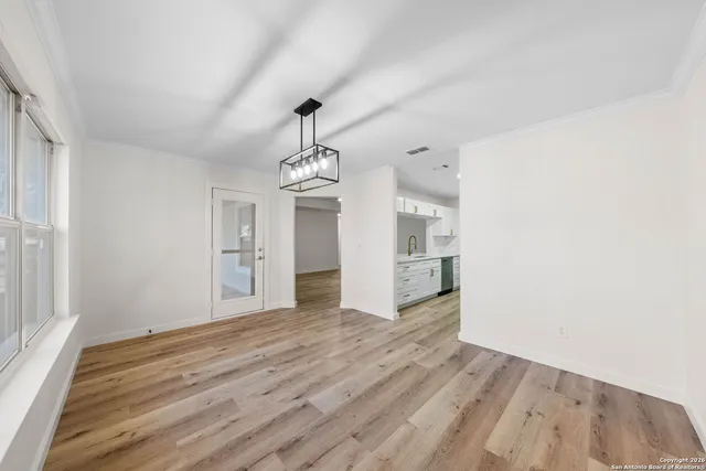 $349,999 | 328 Raven, New Braunfels, TX 78130