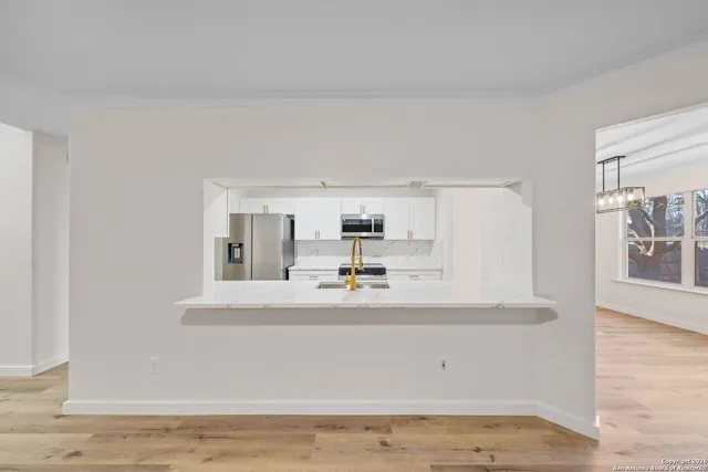 $349,999 | 328 Raven, New Braunfels, TX 78130