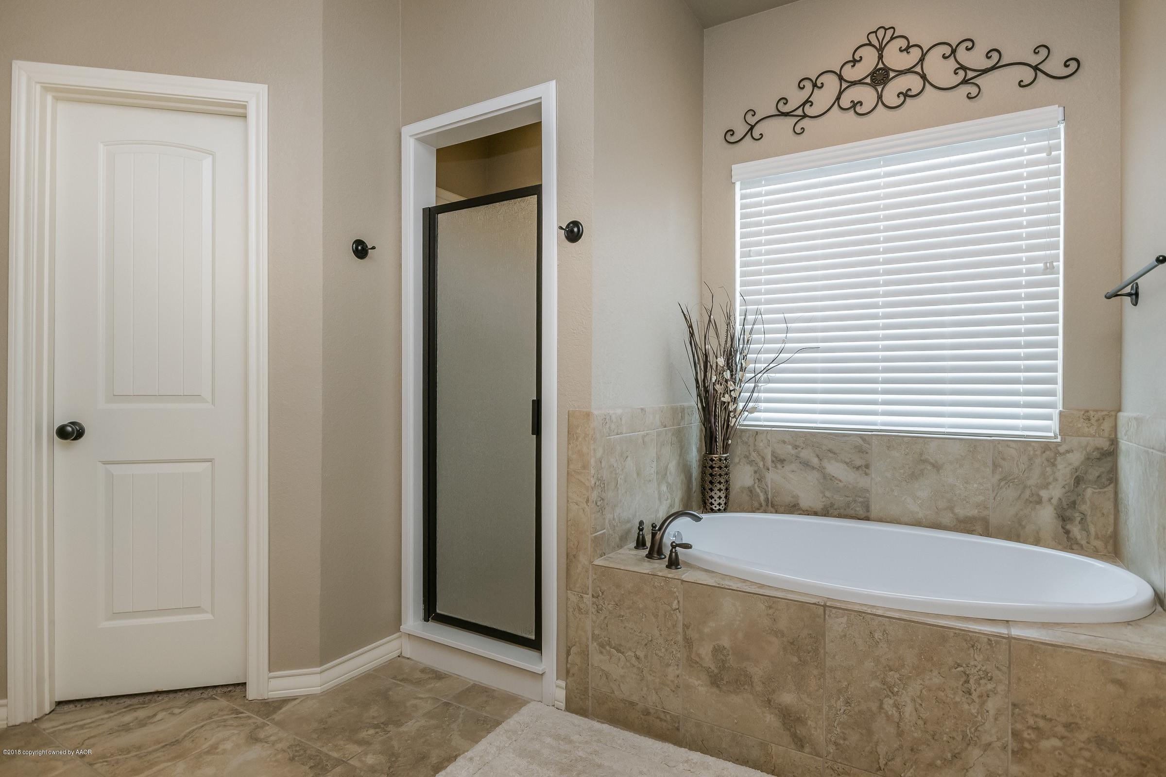 18350 Quail Crossing Road Amarillo, TX 79124 - Photo 16 of 31 016_Master Bathroom-2