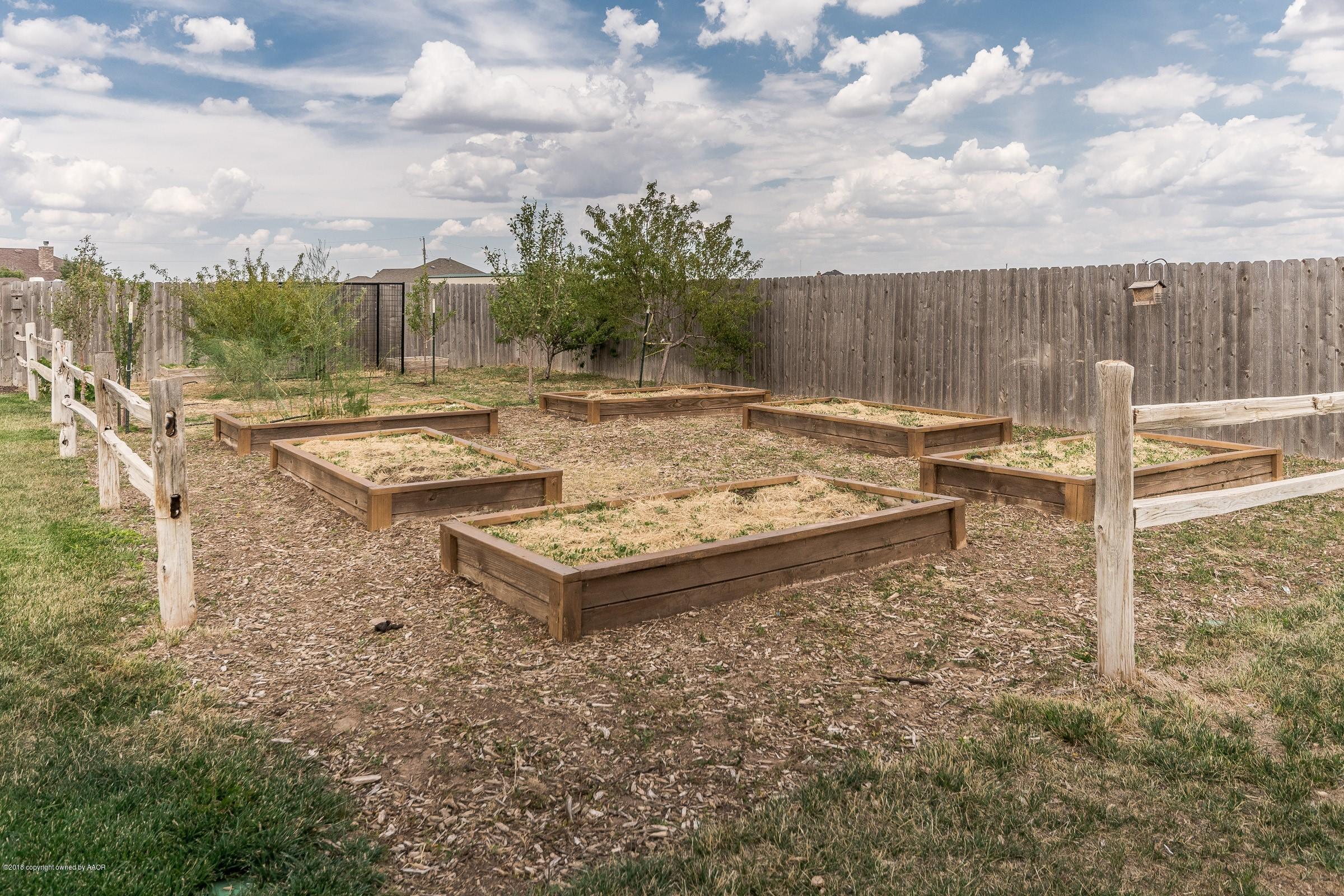 18350 Quail Crossing Road Amarillo, TX 79124 - Photo 29 of 31 029_Back Yard-4