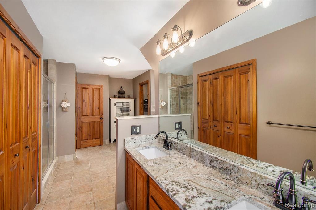 4260 Lake George Road Leonard, MI 48367 - Photo 31 of 37