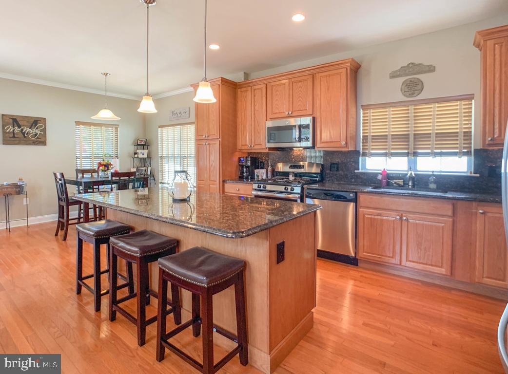 1204 Southampton Road Philadelphia, PA 19116 - Photo 6 of 42 Kitchen w Island