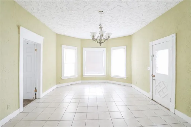 $80,000 | 610 South Vine Street, Holden, MO 64040