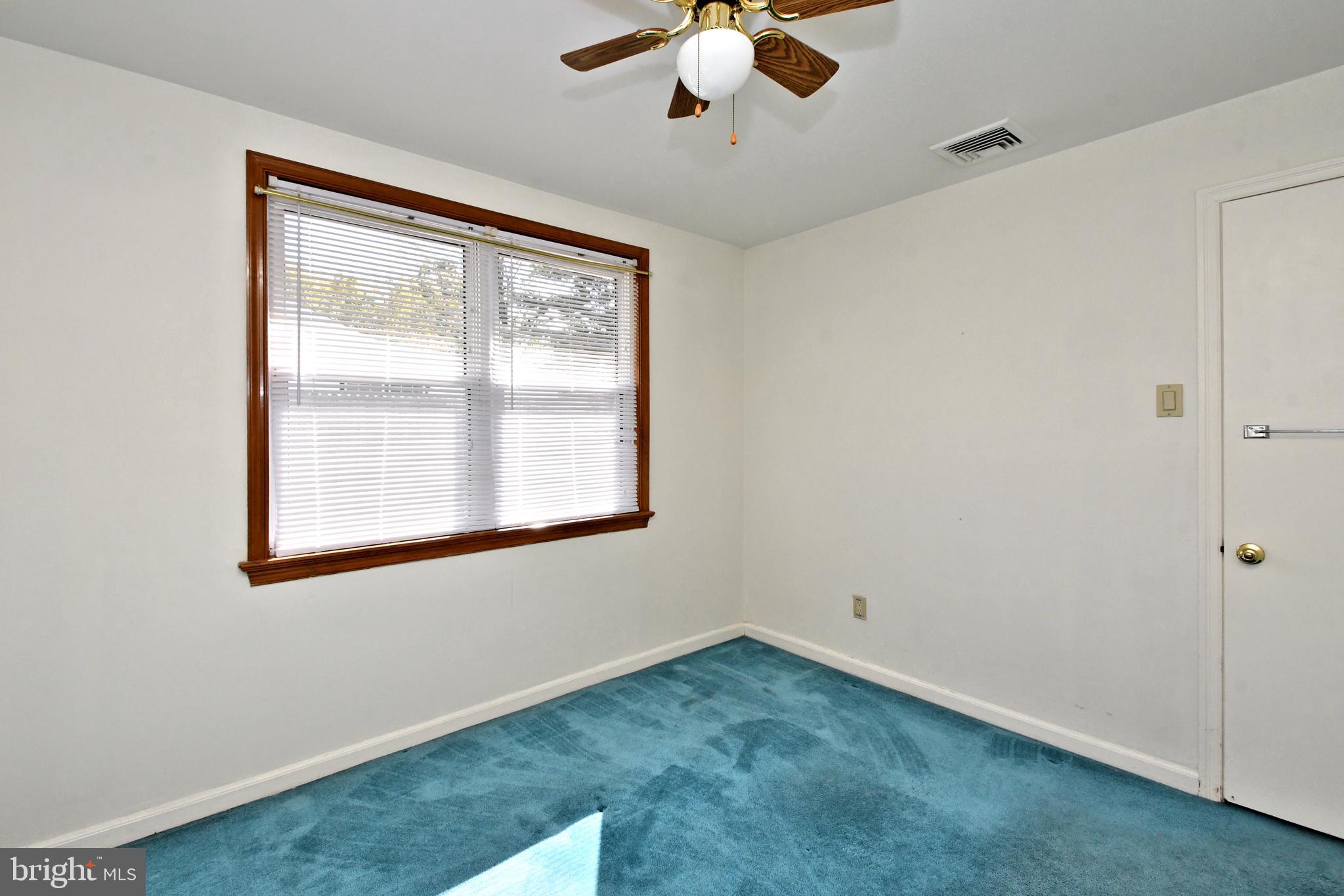 1006 East Heather Road Oreland, PA 19075 - Photo 35 of 42 Bedroom #3