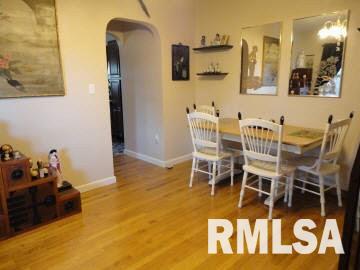 505 West Spring Street Anna, IL 62906 - Photo 4 of 11 Gallery Image 4