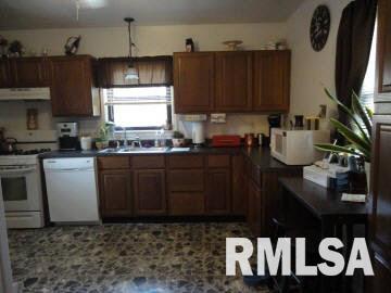 505 West Spring Street Anna, IL 62906 - Photo 5 of 11 Gallery Image 5