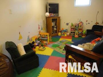 505 West Spring Street Anna, IL 62906 - Photo 10 of 11 Gallery Image 10