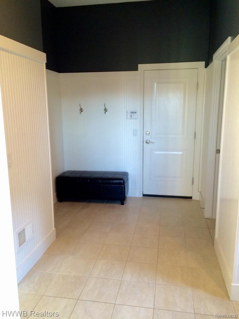 5676 Sovereign Drive Rochester, MI 48306 - Photo 30 of 68 Mud Room