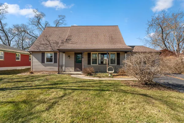$239,000 | 756 Imperial Road, Valparaiso, IN 46385