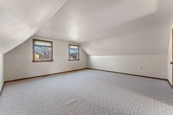 $239,000 | 756 Imperial Road, Valparaiso, IN 46385