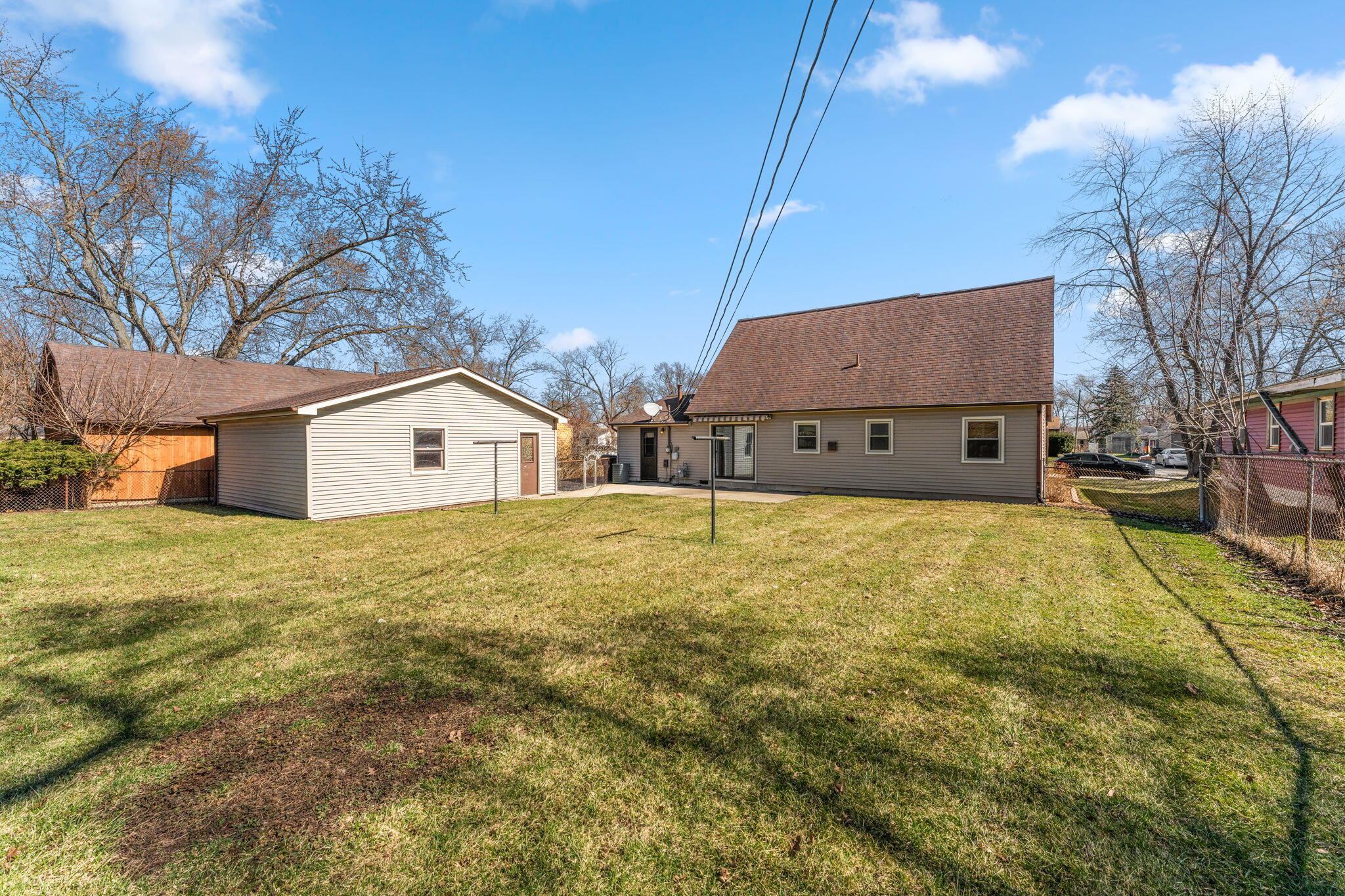 756 Imperial Road Valparaiso, IN 46385 - Photo 28 of 29 2048x1365