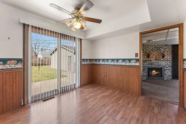 $239,000 | 756 Imperial Road, Valparaiso, IN 46385
