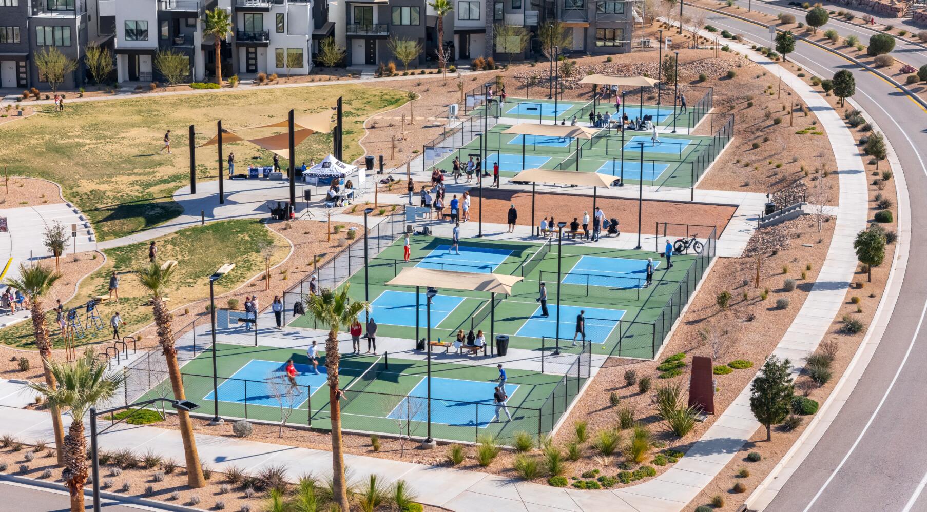 688 West High Tide Place, Unit 132 St. George, UT 84790 - Photo 14 of 20 Amenity - Pickleball Courts