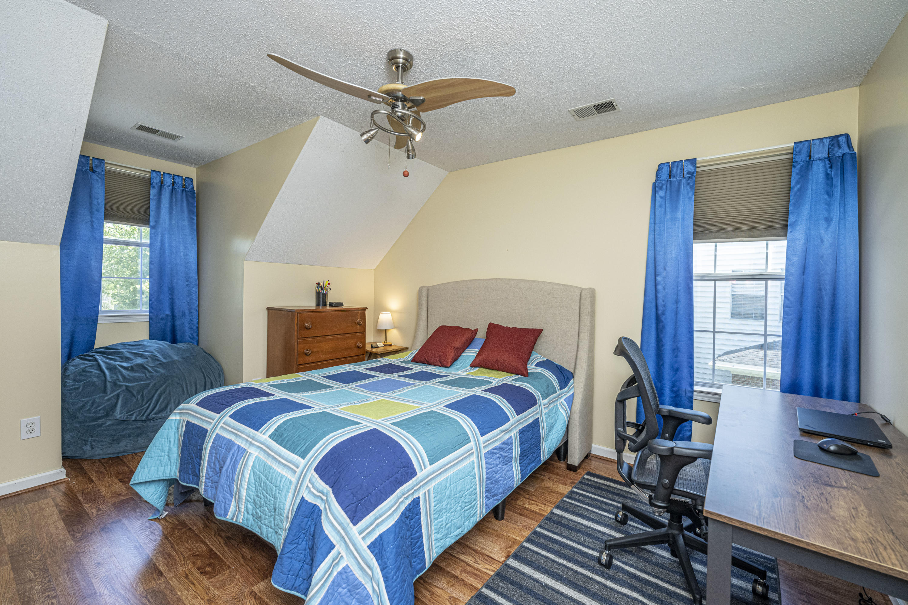 3376 Queensgate Way Mount Pleasant, SC 29466 - Photo 27 of 39 DSC_2281