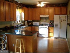 46 Hannah Lee Road Barnegat, NJ 08005 - Photo 3 of 12 Gallery Image 3