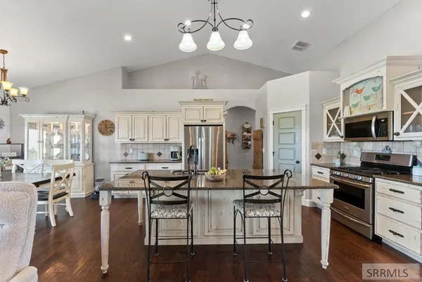 $549,900 | 3221 East Ringneck Drive, Idaho Falls, ID 83401