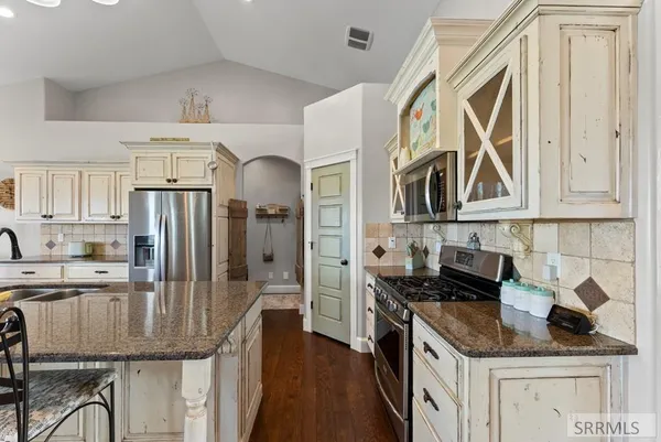 $549,900 | 3221 East Ringneck Drive, Idaho Falls, ID 83401