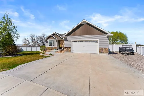 $549,900 | 3221 East Ringneck Drive, Idaho Falls, ID 83401