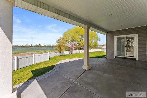 $549,900 | 3221 East Ringneck Drive, Idaho Falls, ID 83401