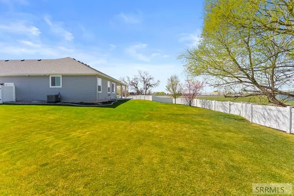 $549,900 | 3221 East Ringneck Drive, Idaho Falls, ID 83401