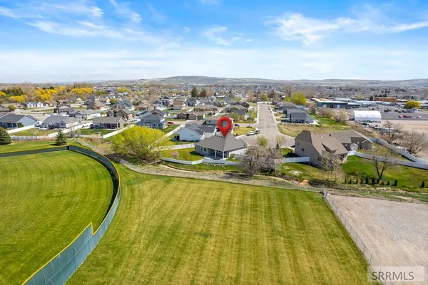 $549,900 | 3221 East Ringneck Drive, Idaho Falls, ID 83401