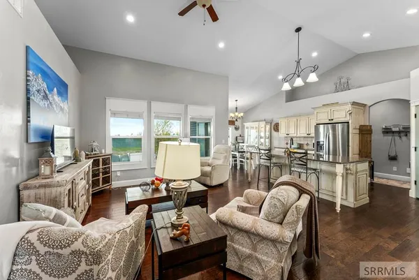 $549,900 | 3221 East Ringneck Drive, Idaho Falls, ID 83401